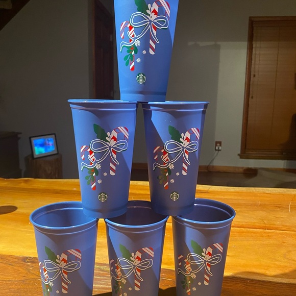 Starbucks set of 6 blue holiday cups with reusable lids - Picture 2 of 5